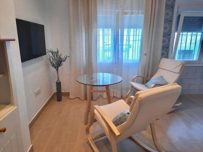 Gîte pour 2 personnes, avec terrasse à Bornos - 4