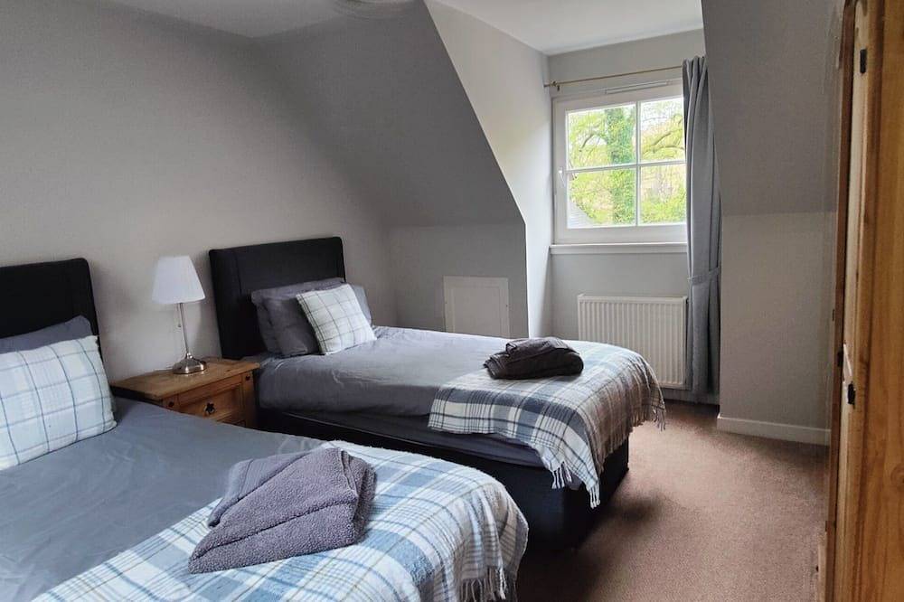 Ben Reoch Cottage-Luxus-Cottage-Ensuite mit Dusche-Bergblick in Loch Lomond, Argyll & Bute