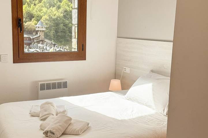 Appartement entier, Appartement Moderne, 5 pers, 2 Chambres, Parking inclus in La Massana, Pal Arinsal