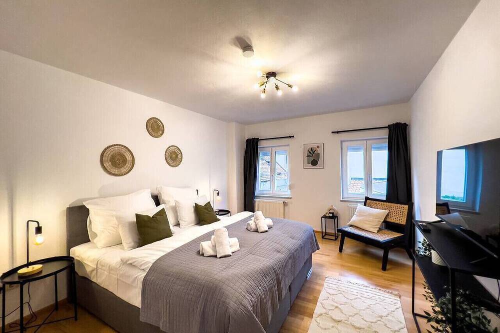 Ganze Wohnung, Beautiful flat with parking and kitchen for 4 in Deggendorf, Ostbayern