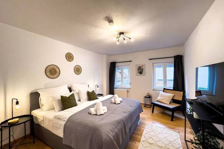 Ganze Wohnung, Beautiful flat with parking and kitchen for 4 in Deggendorf, Ostbayern