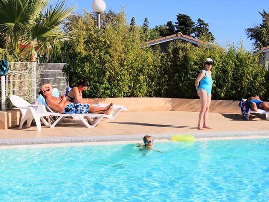 Camping Le Hameau des Cannisses  - Bungalow 2 personas - Bungalow Dúo 20m² in Gruissan (Ville), Gruissan