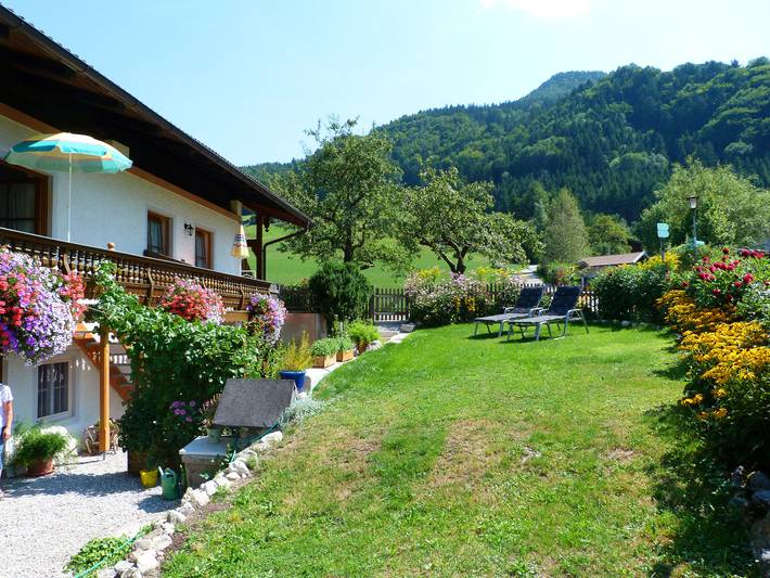 Ganze Ferienwohnung, Ferienwohnungen Meyerlhof - Ferienwohnung Schlossblick 45 qm, separates Schlafzimmer, Südbalkon in Kampenwand, Aschau im Chiemgau