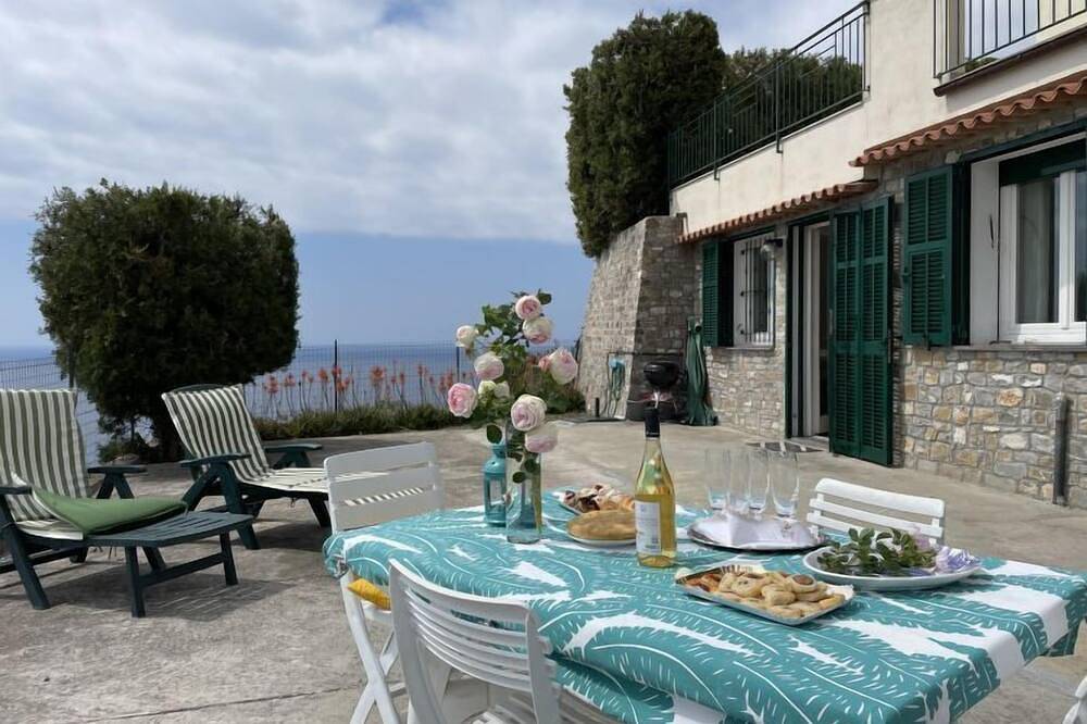 Appartamento vacanze a Imperia a partire da 94€ a notte
