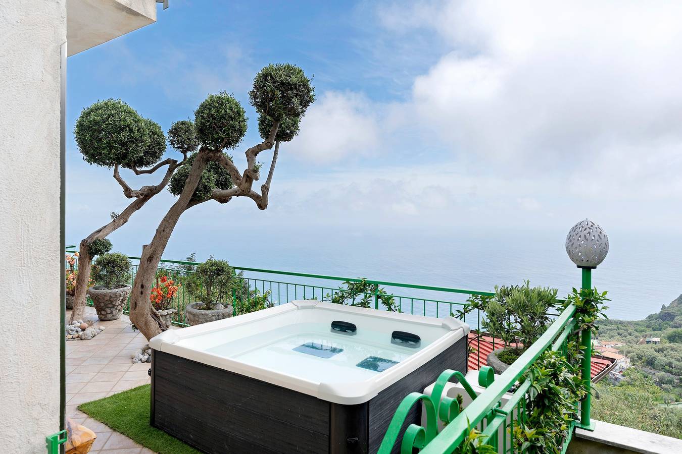 Ganze Wohnung, Ferienwohnung 'Ulivello House' mit Meerblick, Wlan und Klimaanlage in Nerano, Neapel Provinz