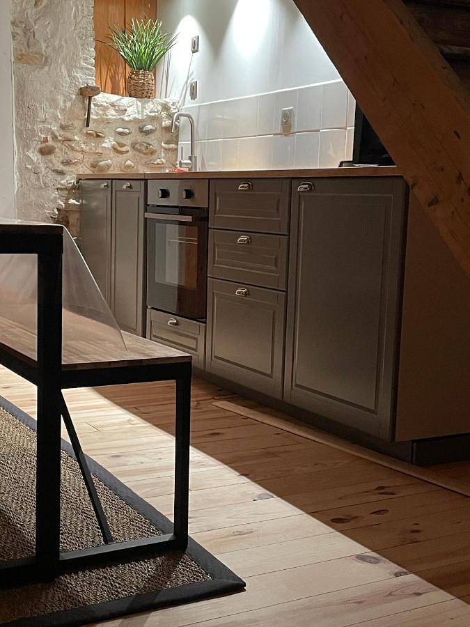 Location de vacances pour 5 personnes, avec Terrasse et Jardin ainsi que Piscine et Vue à Hauterives - 4