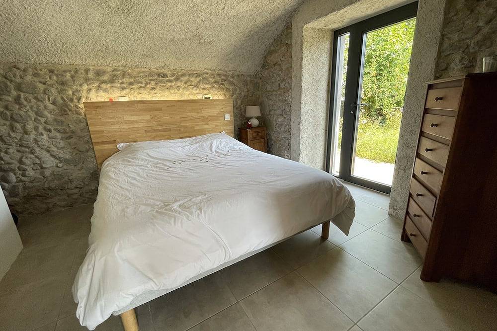 Ganze Wohnung, Separate apartments in villa with pool in Lodève, Lodève und Umgebung