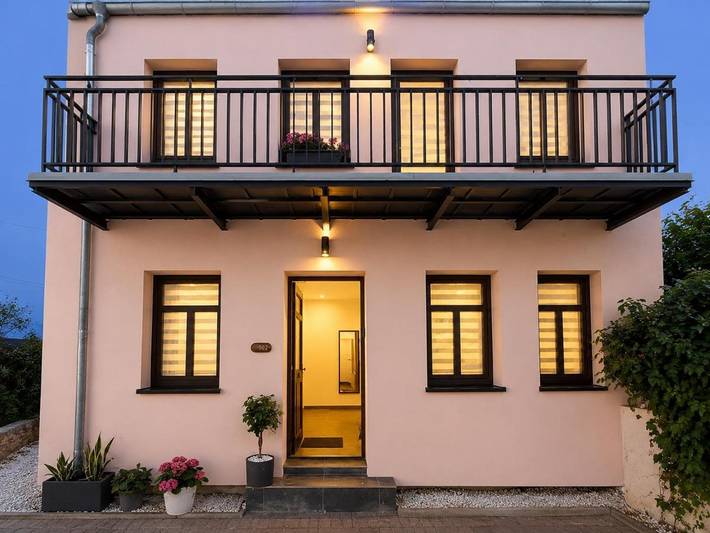 Ferienwohnung für 2 Personen, mit Terrasse und Garten sowie Ausblick in Döbeln