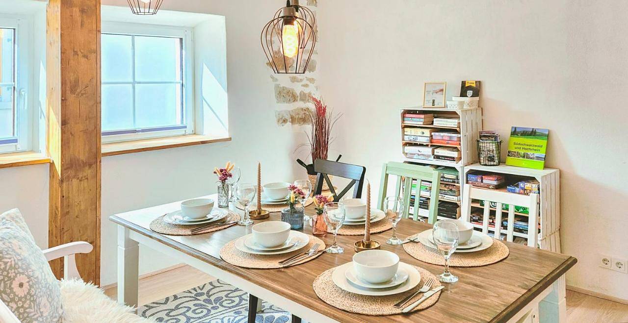 Appartement entier, Apartment Südwind - Beautiful premium apartment with 2 bedrooms near Rhine Falls & Zurich Airport in Klettgau in Klettgau, Hautes Forêts-Noires