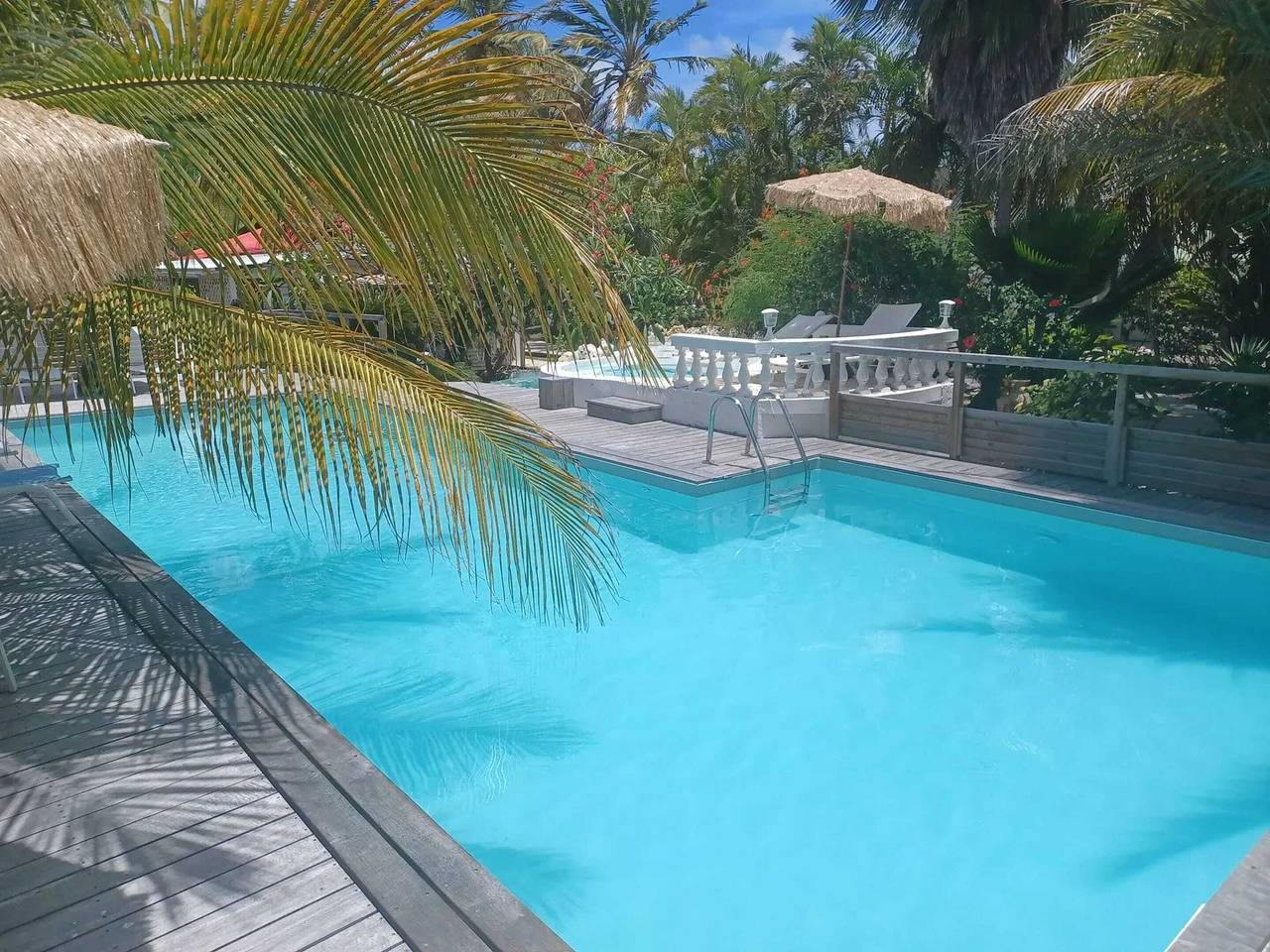 Bungalow con jacuzzi cerca de Grand-Bourg - 39 m² in Grand-Bourg, Guadalupe