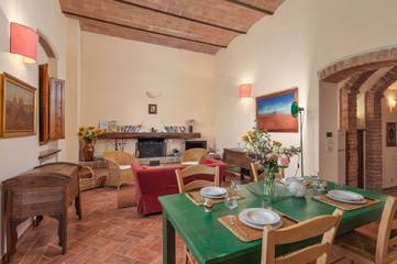 Cottage pour 2 personnes, avec jardin à Poggibonsi