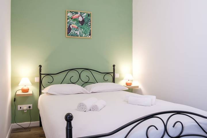 Location de vacances pour 4 personnes, avec jardin ainsi que terrasse et piscine à Calheta - 4