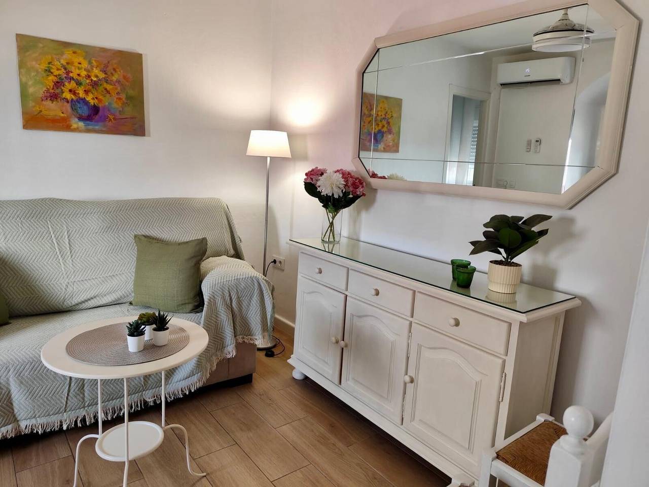 Entire apartment, Casa María Apartment in Rural Setting in Alcalá de los Gazules, Los Alcornocales