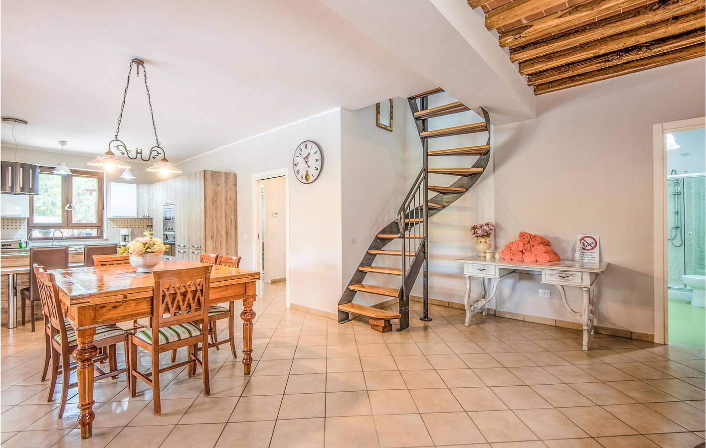 135 sqft Apartment w/ WiFi, AC, Parkplatz, Pool & Garten in Castiglion Fiorentino, Arezzo Provinz