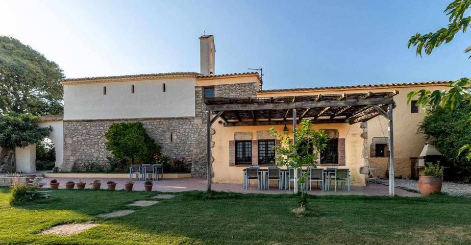 Casa rural para 15 personas, con Balcón y Terraza además de Jardín y Vistas en Ordis - 2