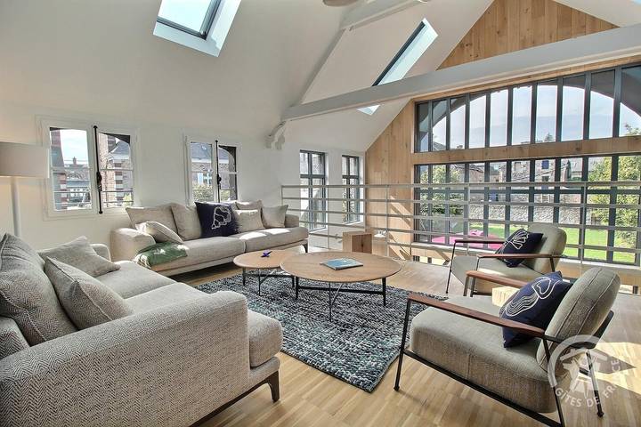 Gîte pour 10 personnes, avec Terrasse ainsi que Jardin et Vue dans Port de Paimpol