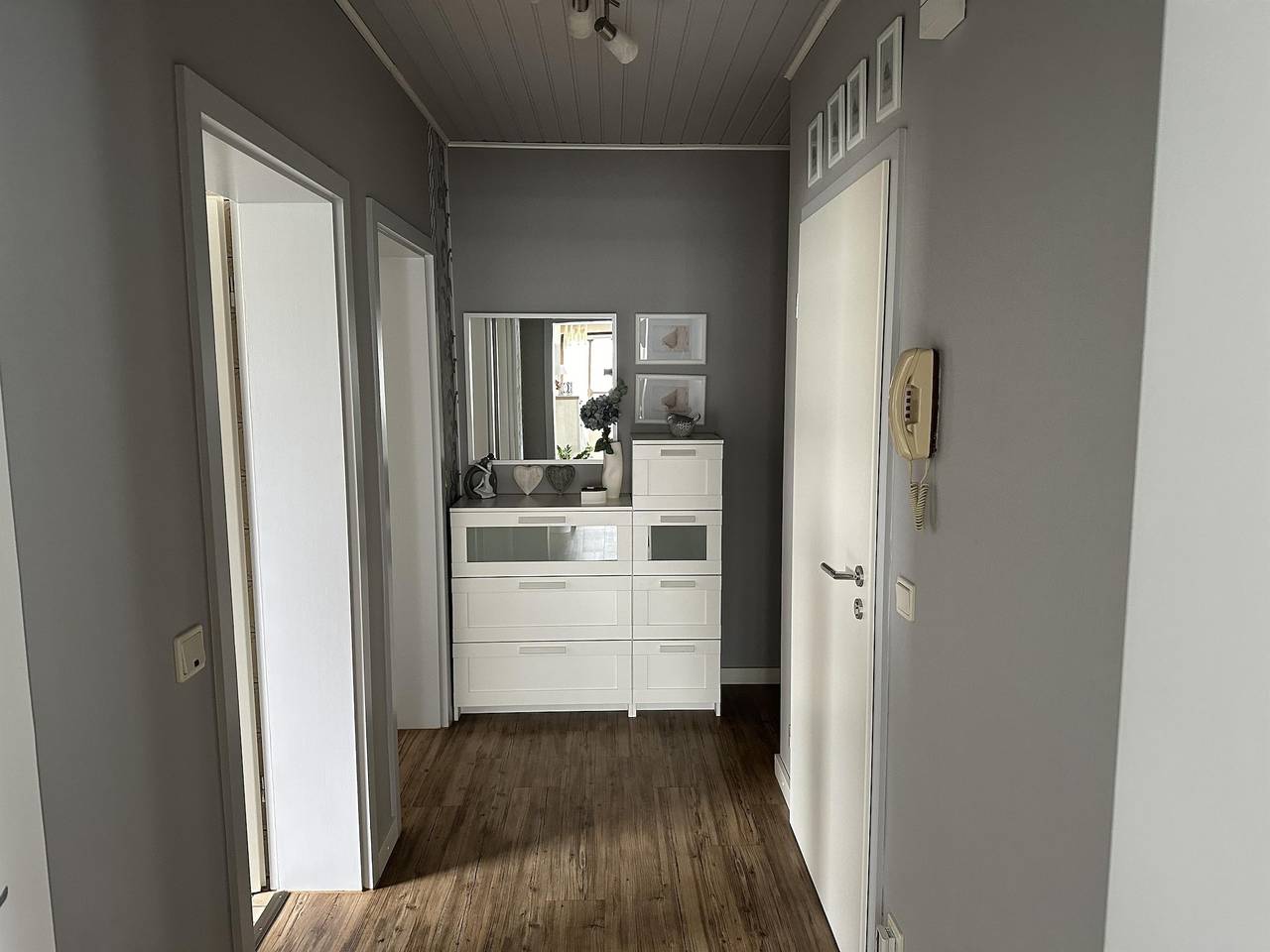 Entire holiday apartment, Ferienwohnung mit Balkon in Rhens, Osteifel