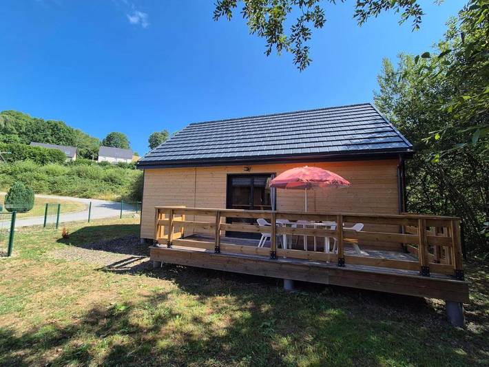 Gîte pour 6 personnes, avec jardin à La Tour-d'Auvergne - 3