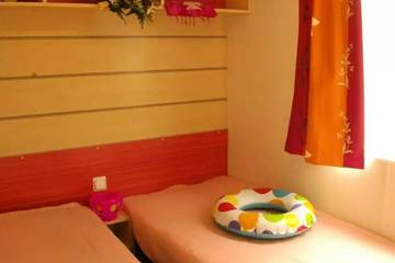 Static Caravan for 8 People in Carnac, Lorient region, Photo 2