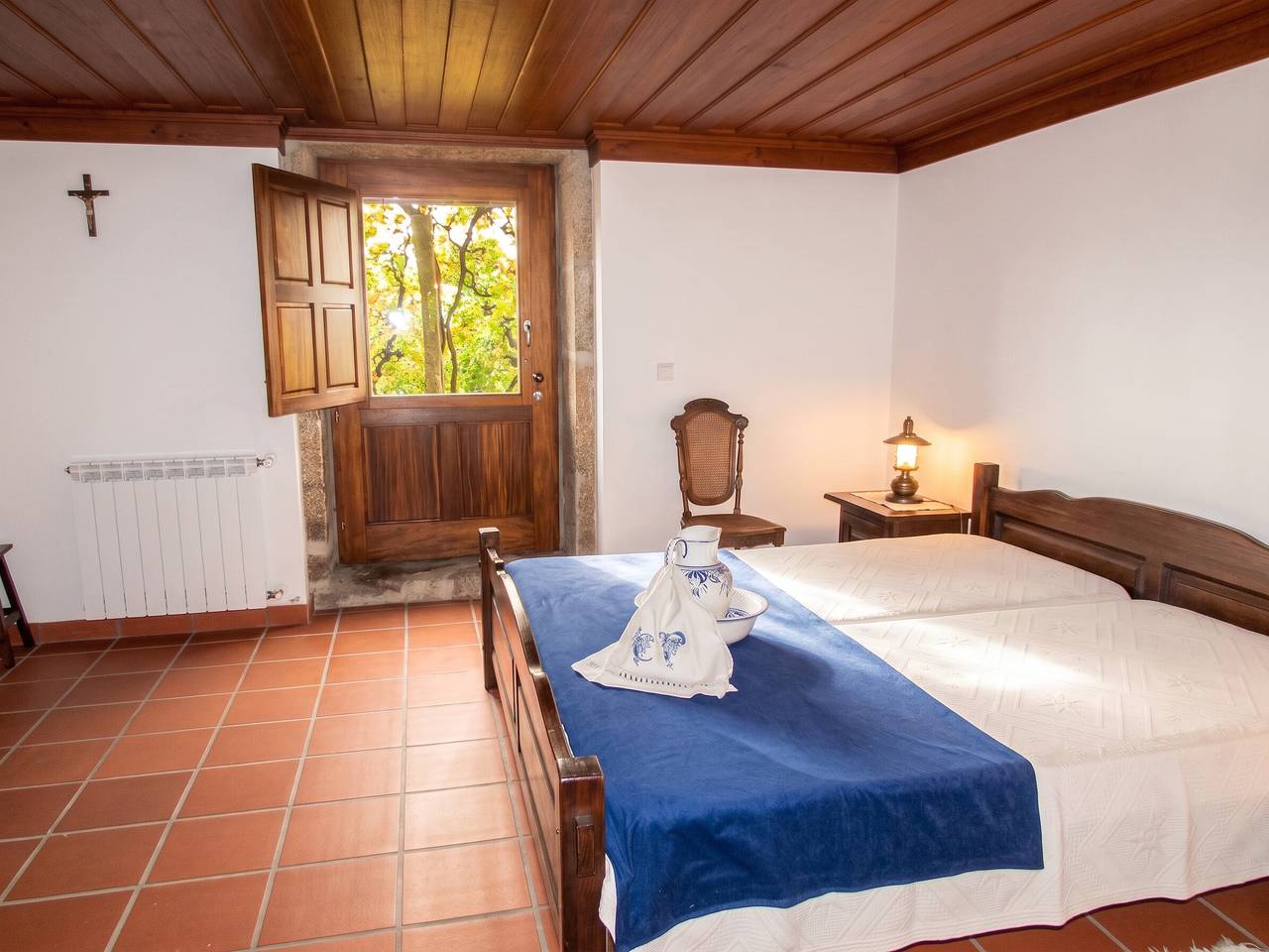 Casa acolhedora com lareira, vista para a montanha, Ponte da Barca in Lindoso, Parque Nacional da Peneda-Gerês