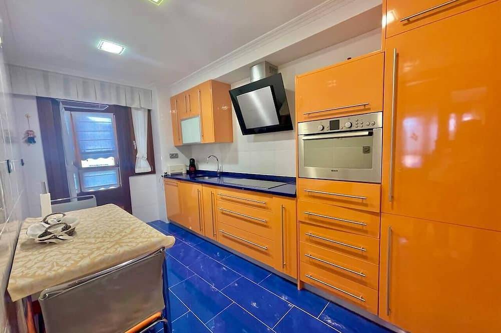 Entire apartment, Katorse, 2 bedrooms, 2 bathrooms and elevator in Bermeo, Urdaibai Biosphere Reserve