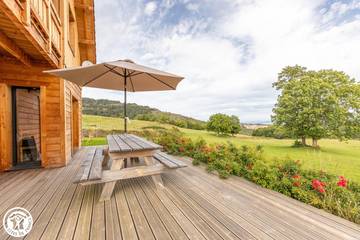 Gîte pour 6 Personnes dans Saint-Pierre-Colamine, Région de Besse-et-Saint-Anastaise, Photo 1