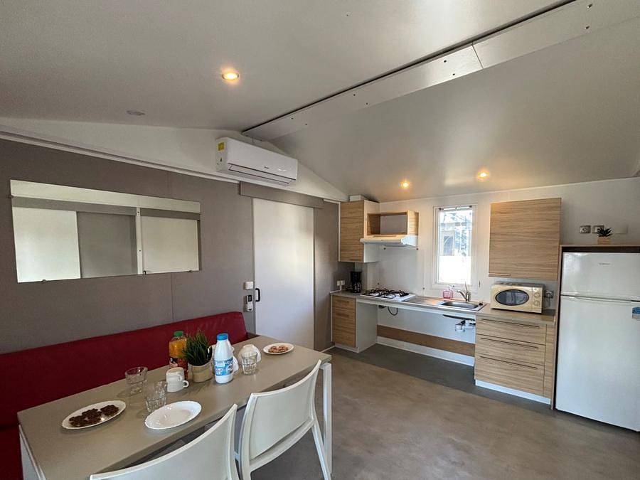 Camping Clos Mer et Nature - Mobilheim 4 personen - Galet Confort + (Pmr) - 2 Zimmer / 4 p in Saint-Michel-Chef-Chef, Côte de Jade