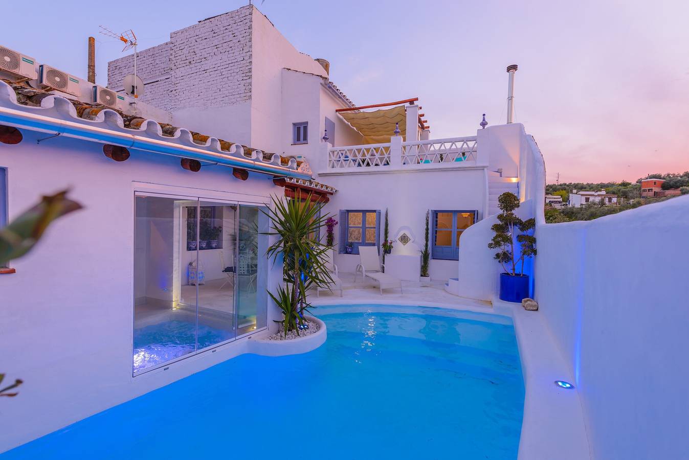 Country House 'Casa De La Tita Vitoria' with Mountain View, Wi-Fi and Air Conditioning in La Puebla de los Infantes, Sevilla Province