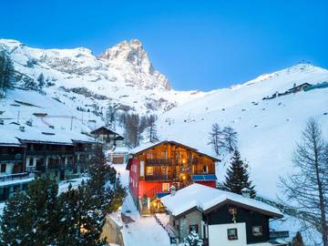 Chambre d’hôte pour 2 personnes, avec terrasse à Région de Valtournenche