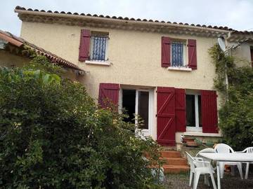 Gîte pour 5 personnes, avec terrasse, animaux acceptés à Aumelas
