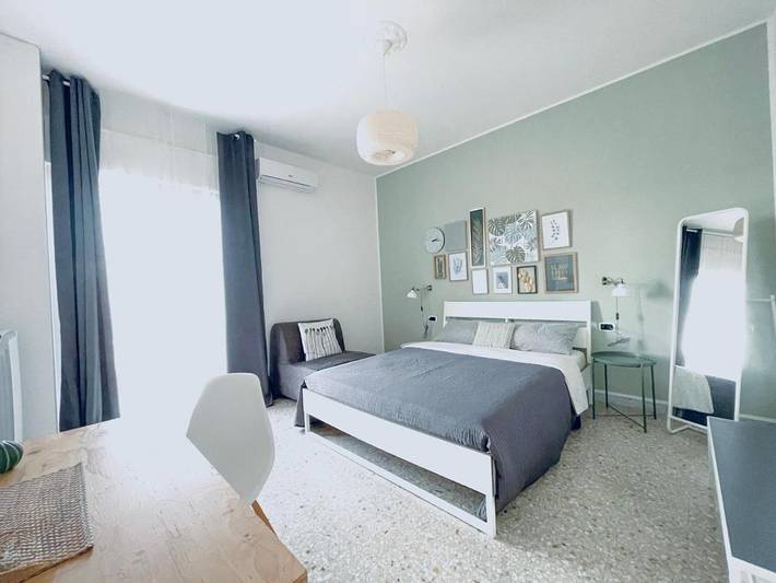 B&b per 3 persone, con balcone a Lecce