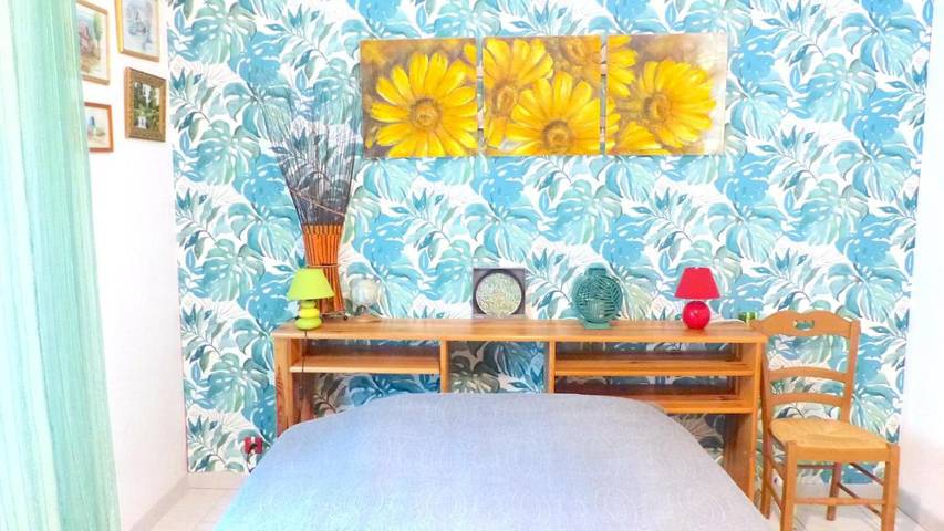 Ferienhaus für 4 Personen, mit Balkon und Terrasse sowie Garten und Ausblick in Montbolo