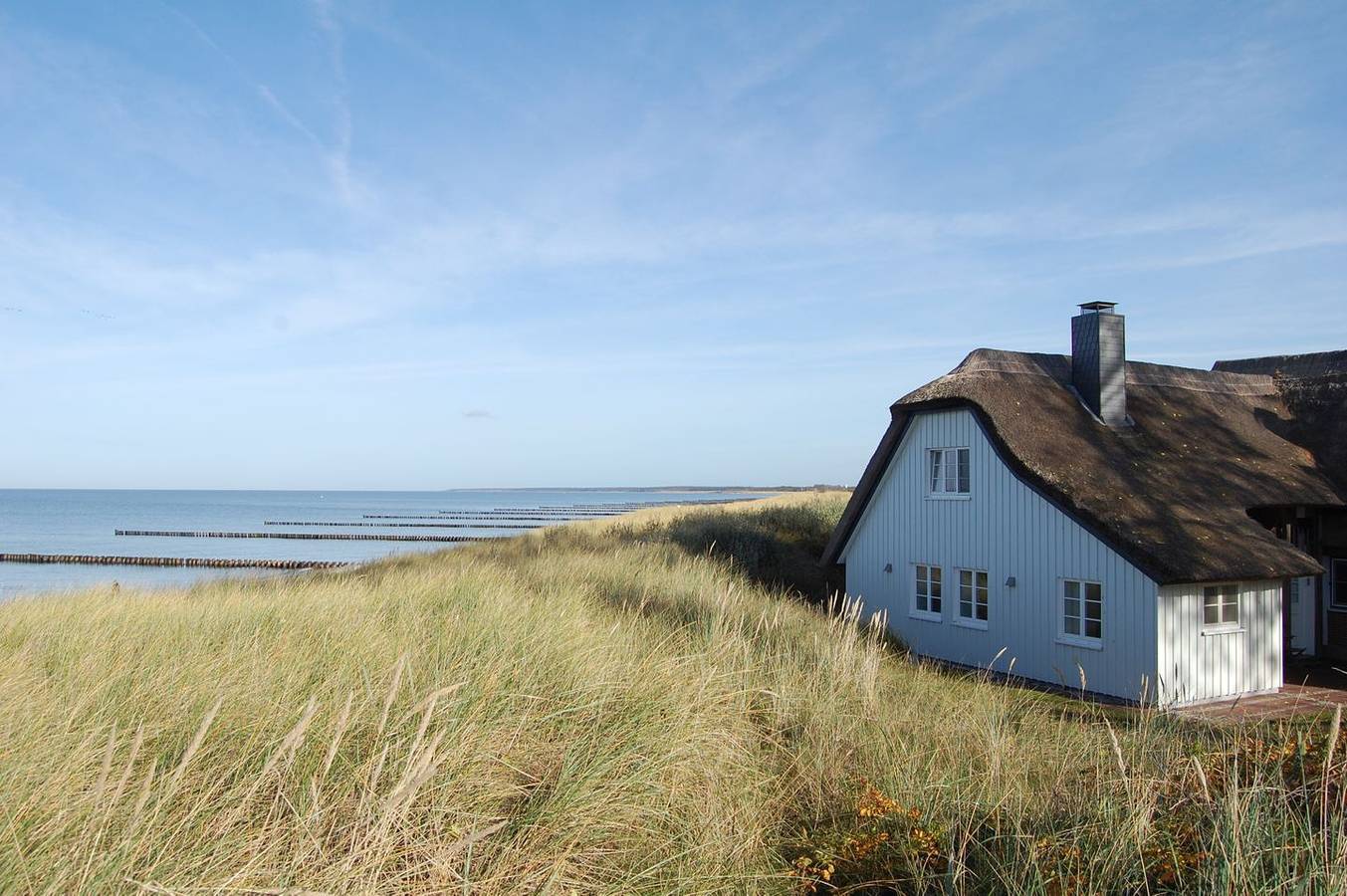 Ganze Wohnung, Ferienwohnung "Strandidylle"- Obergeschoss mit Meerblick ca.32 m² für 2 Personen in Ahrenshoop, Fischland