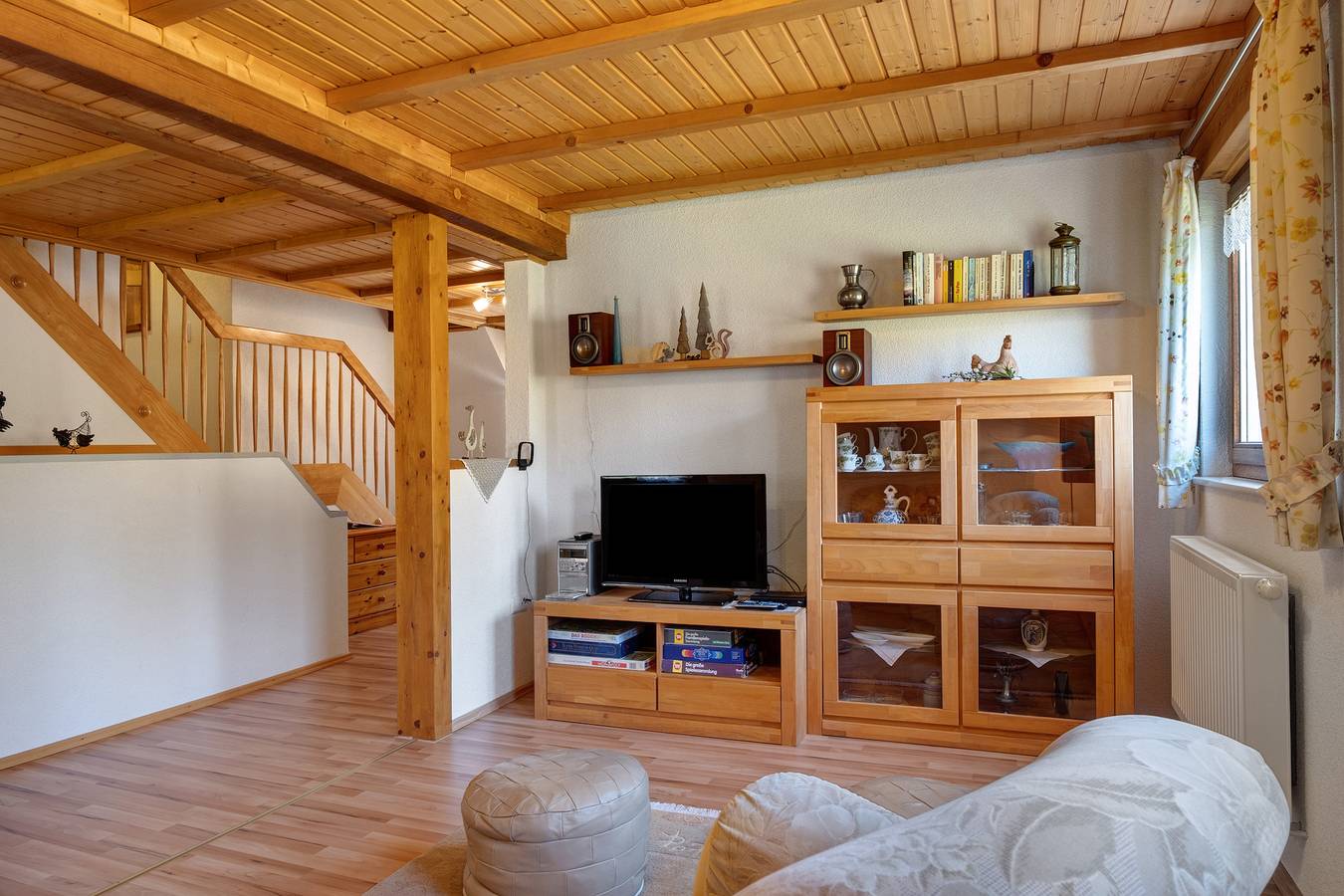Entire apartment, Apartment 'Schartenschmiede' with Private Garden and Wi-Fi in St. Georgen im Schwarzwald, Central Black Forest