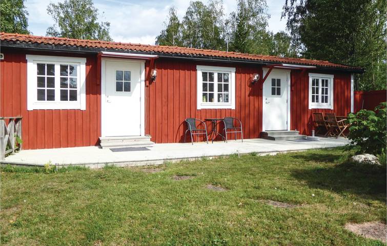 Hus för 4 Personer, med Terass och Trädgård i Södermanland