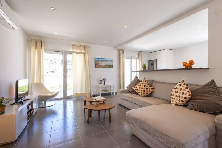 Ferienwohnung für 4 Personen, mit Balkon und Pool sowie Garten in Portugal - 2