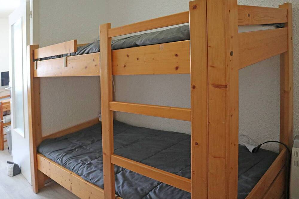 Apartamento entero, Estudio renovado en el centro, acceso directo a pistas in Les Orres, Parque Nacional de los Ecrins