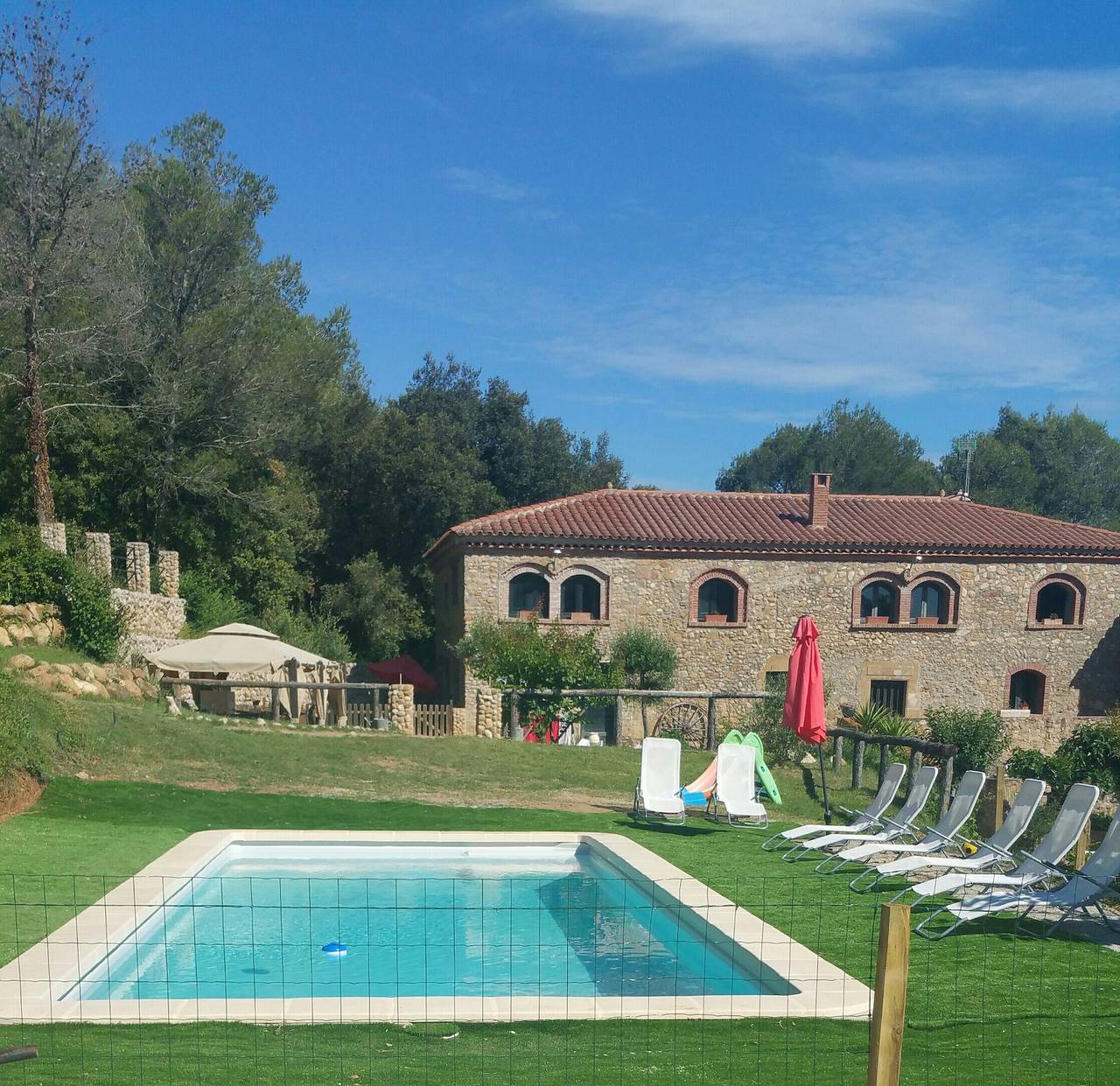 Casa rural 'Mas Campol' con vistas a la montaña, piscina privada y Wi-Fi in Cistella, Alt Empordà
