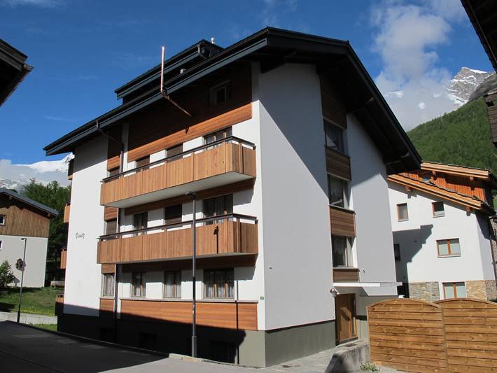Ganze Ferienwohnung, Appartementhaus Venetz ruhige Lage direkt an Skibushaltestelle in Saas-Fee, Walliser Alpen