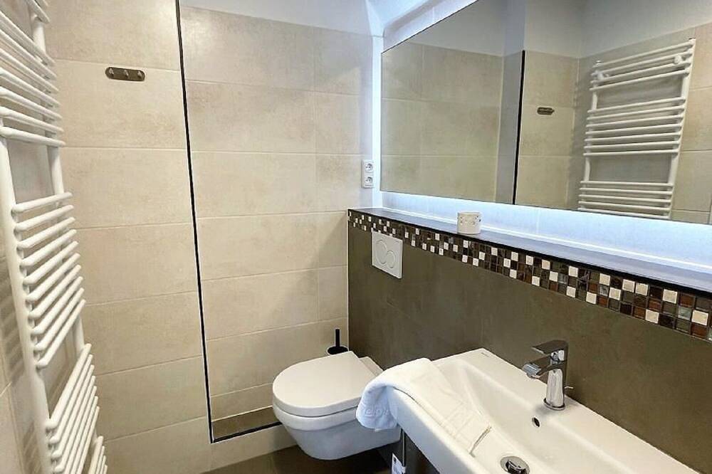 Ganze Wohnung, Gemütliche Ferienwohnung Gotteskoog im Reetdachhaus  Bongsiel in Ockholm, Nordfriesland