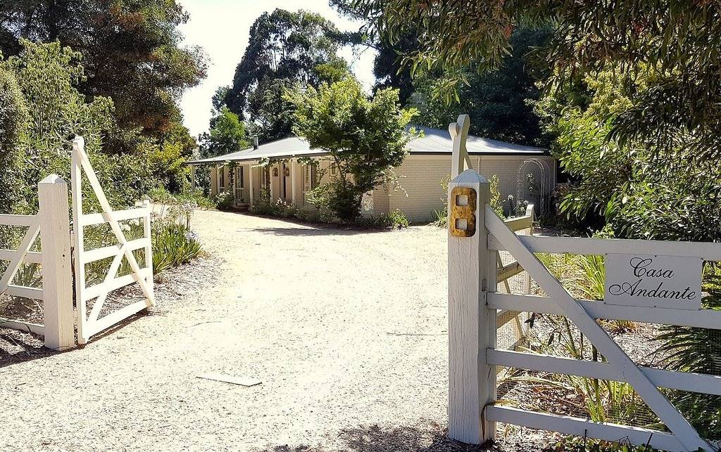 Schönes großes Haus und Garten im Herzen von Trentham in Trentham, Hepburn Shire