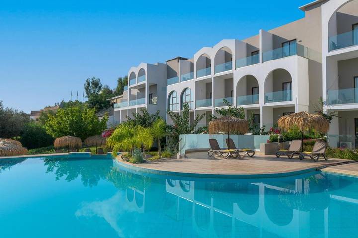 Hôtel pour 2 personnes, avec vue et piscine ainsi que jardin et sauna