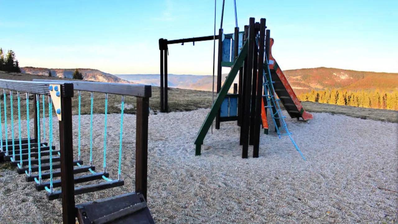 Ganze Ferienwohnung, Ferienwohnung für 4 Personen (36 m²) in Prémanon in Prémanon, Regionaler Naturpark Hochjura