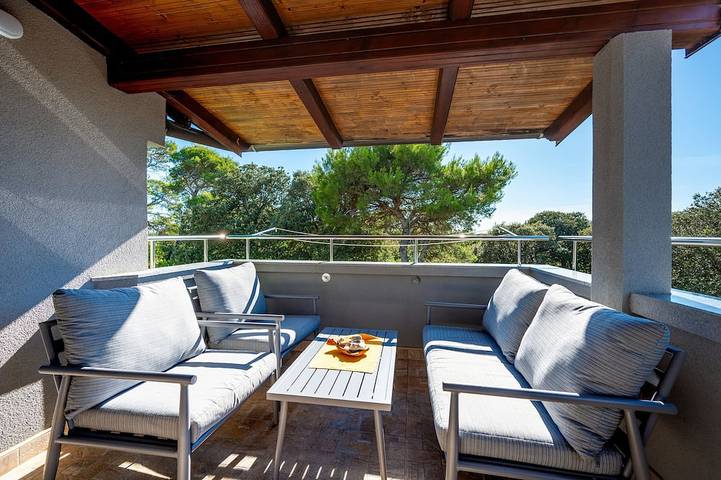 Ferienwohnung für 4 Personen, mit Terrasse auf Silba