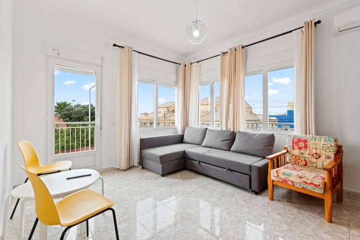 Ferienwohnung für 7 Personen, mit Balkon und Kinderpool in Torrevieja - 2