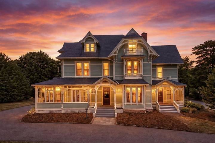 Holiday rental for 18 people, with sauna and garden as well as balcony in Nova Scotia