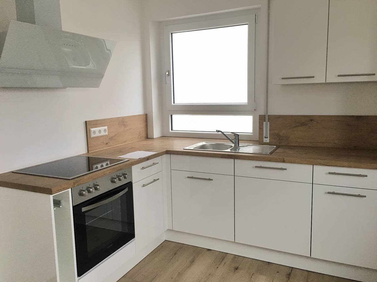 Ganze Ferienwohnung, Apartment Seeperle - Ferienwohnung, 70qm, max 6 Personen in Friedrichshafen, Region Bodensee-Oberschwaben