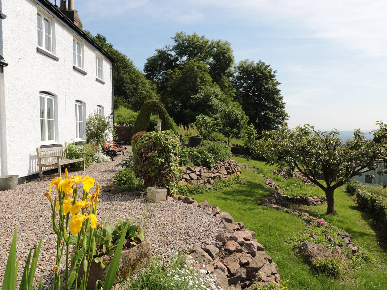 Lilac Cottage in West Malvern, Worcestershire