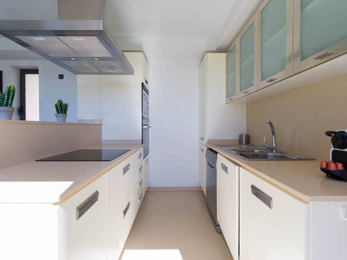 Casa rural para 6 personas, con balcón y jardín en Salobre - 2