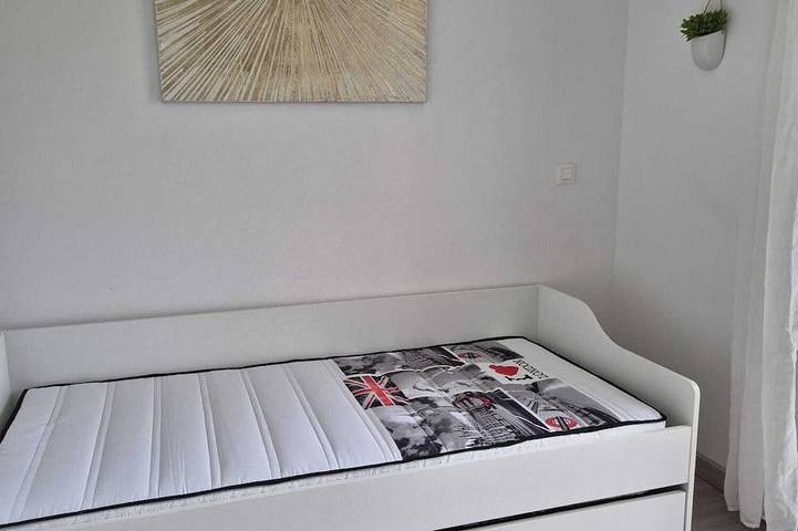 Location de vacances pour 6 personnes à Bardos - 2